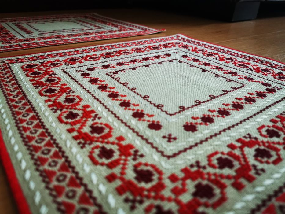 Уникати покривки.Сетове. Гръцка коприна. Ръчна изработка.