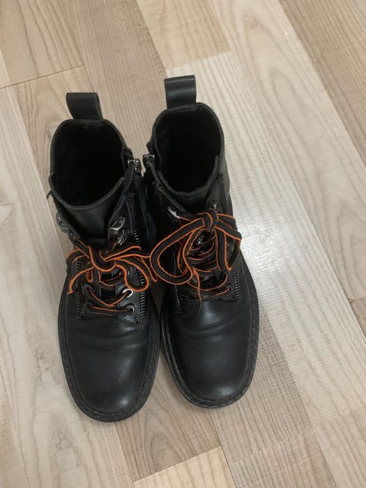 Vând ghete dama, culoare negru