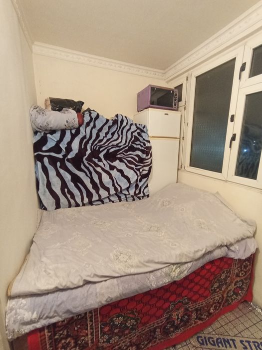 Yunusobod tumani 9 kvartal 1-5-5 kvartira sotiladi