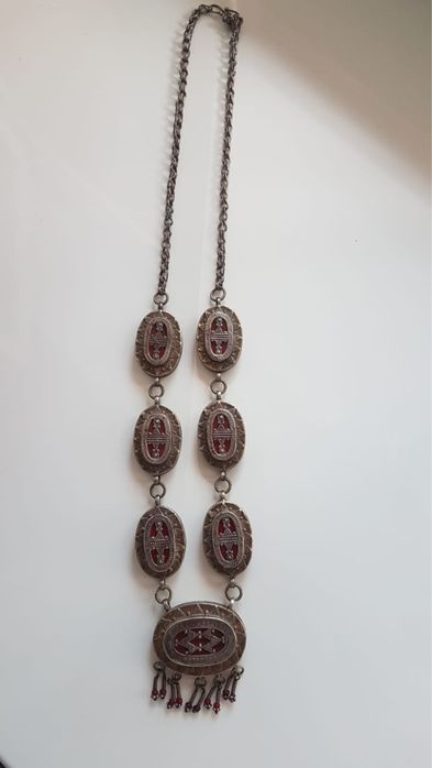 Женское восточное ожерелье