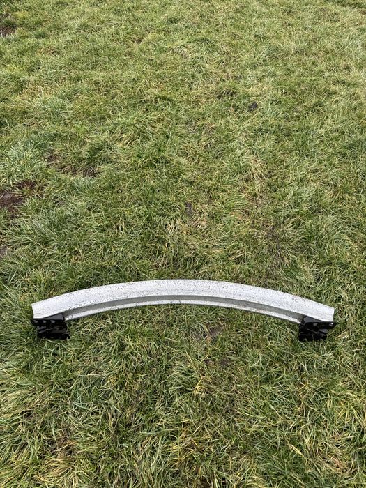 Задна греда основа за броня audi q7 4L 2006-2014