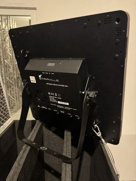 Vând 2 buc Stairville Led Matrix Blinder 5x5 RGBWW