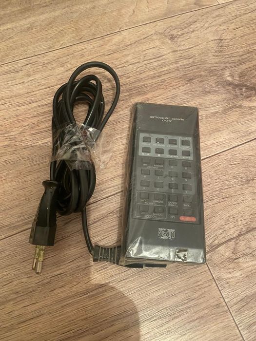 Магнитафон старый рабочий