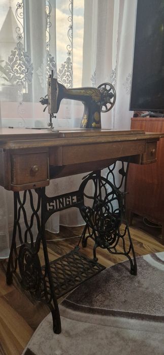 Masina de cusut Singer din 1900