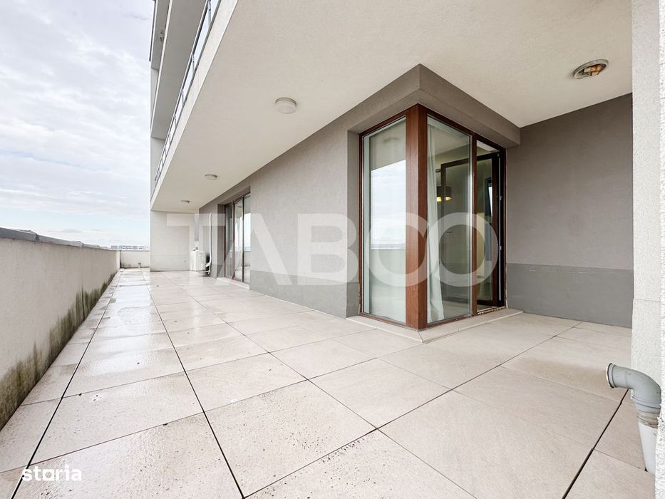 Penthouse exclusivist de vanzare panorama pe lac zona Iulius Mall