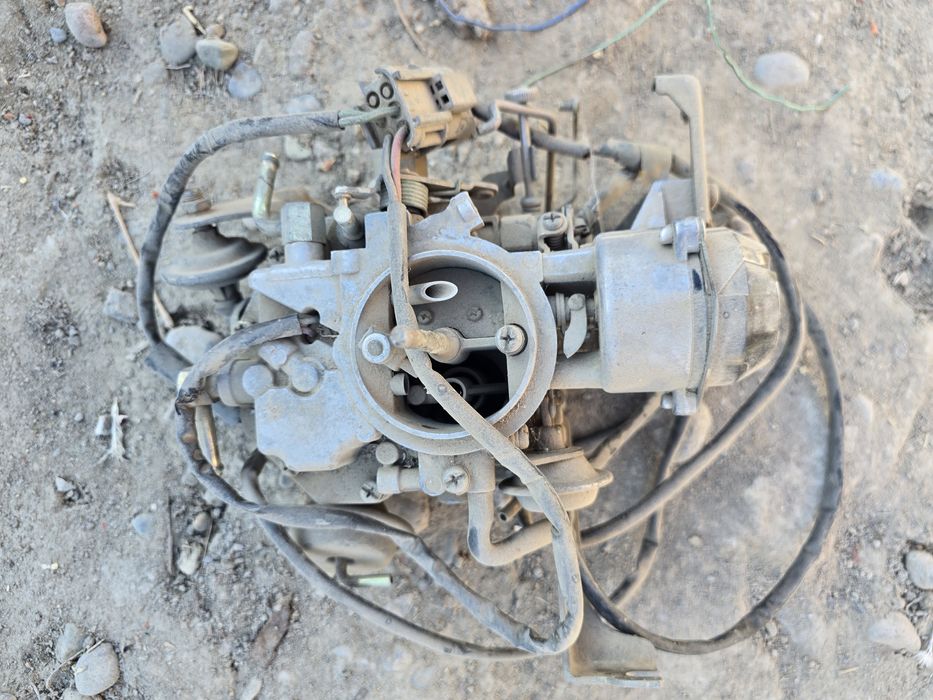 Запчасти на Ниссан премьера