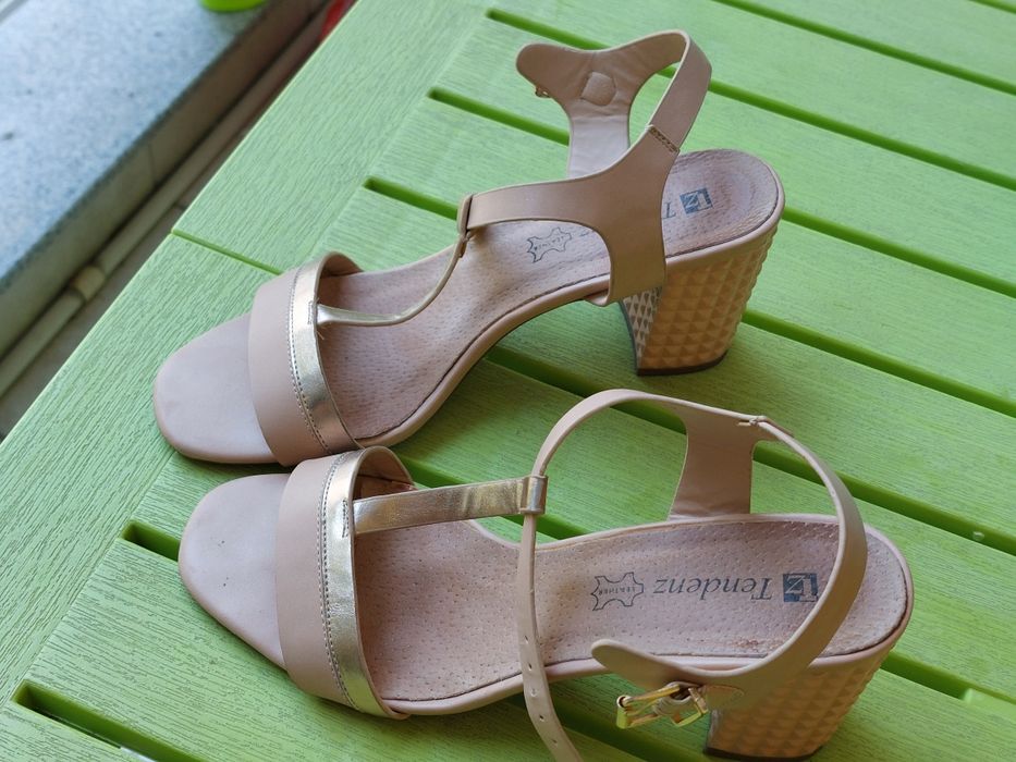 Дамски сандали 38 номер