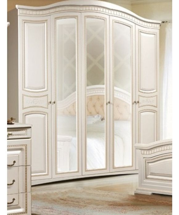 Продам спальный гарнитур