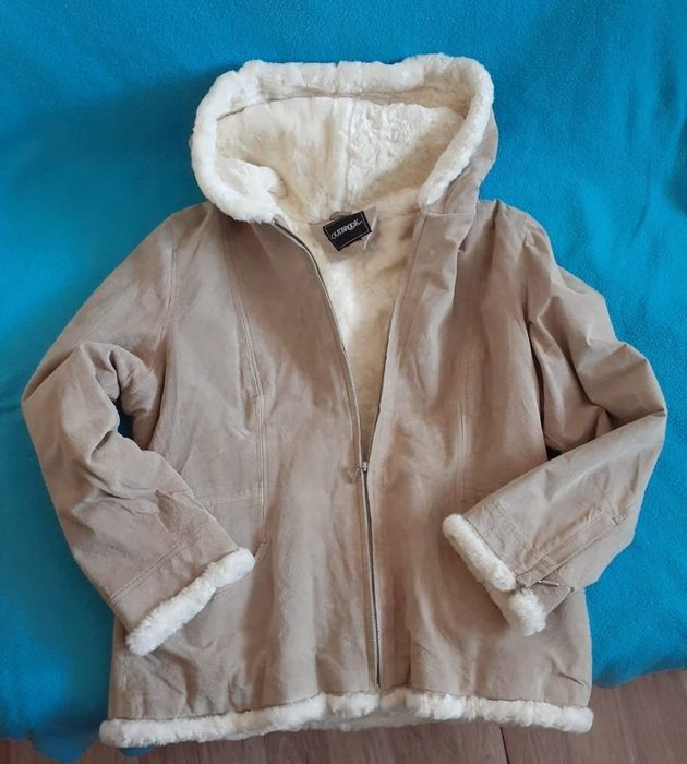 Продам шикарную женскую дублёнку!