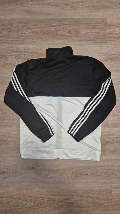 Jachetă sport Adidas - L