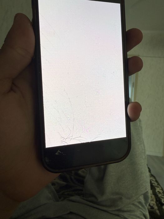 iPhone 15 pro 256гб