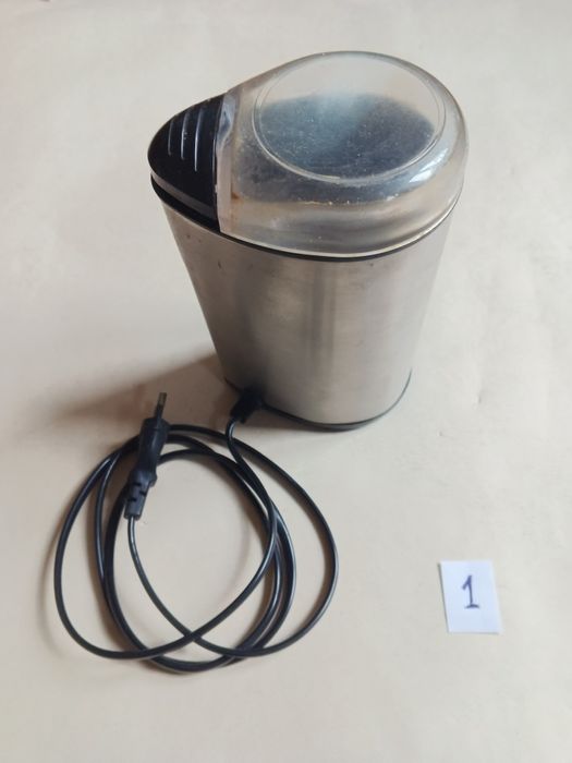 Кофемолки нерабочие.