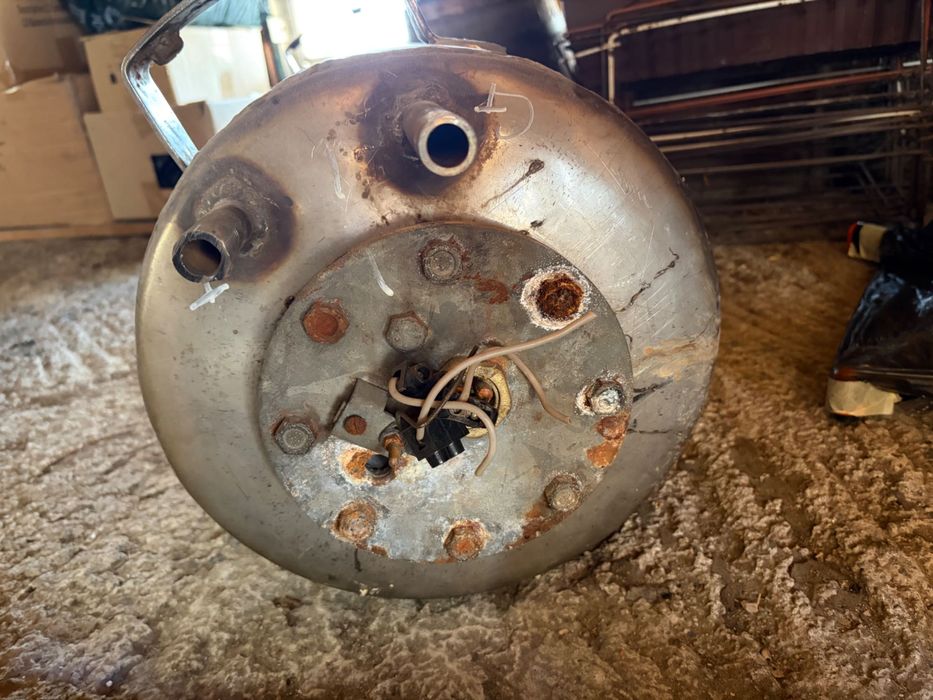 Бойлер неръждавейка 80л.