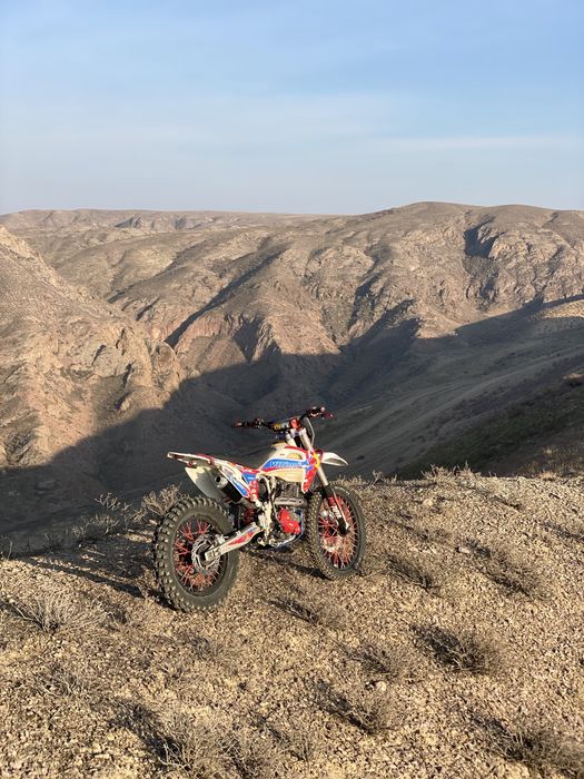 Эндуро Кросс Мотоцикл 250кубов  Горный