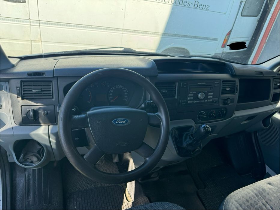 Autoutilitara Ford Transit 2.2 diesel 2009 inmatriculata