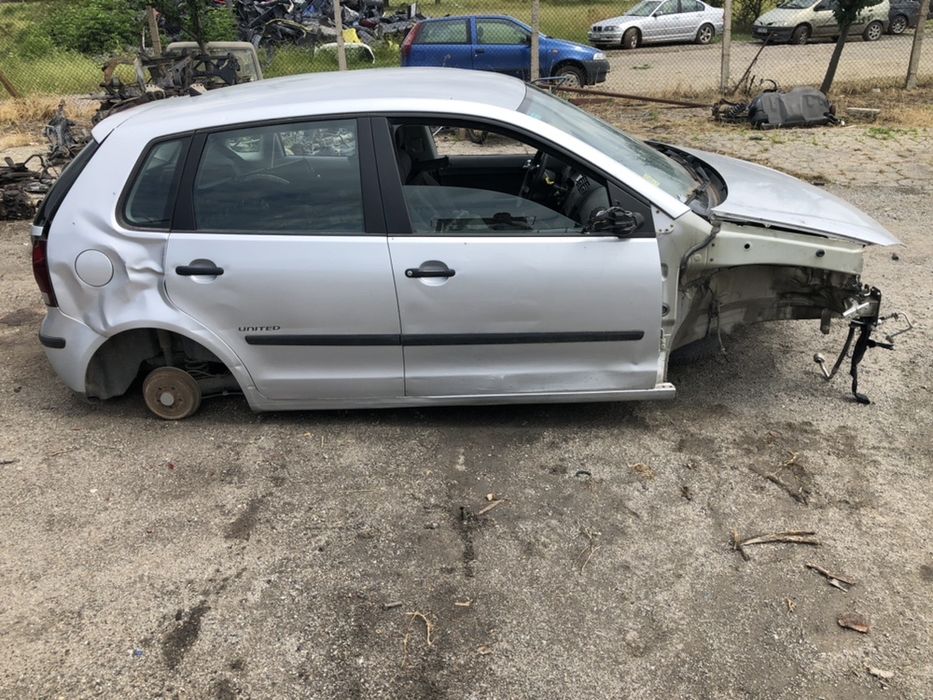 Фолксваген поло 1.2i (2008г) 90000км на части