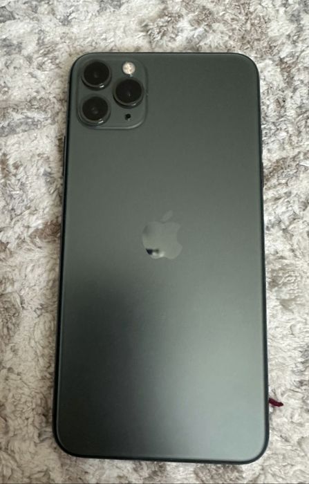 продам айфон 11 про макс