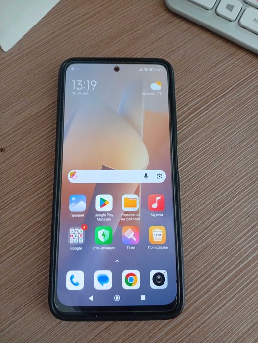 Продавам Xiaomi redmi 11