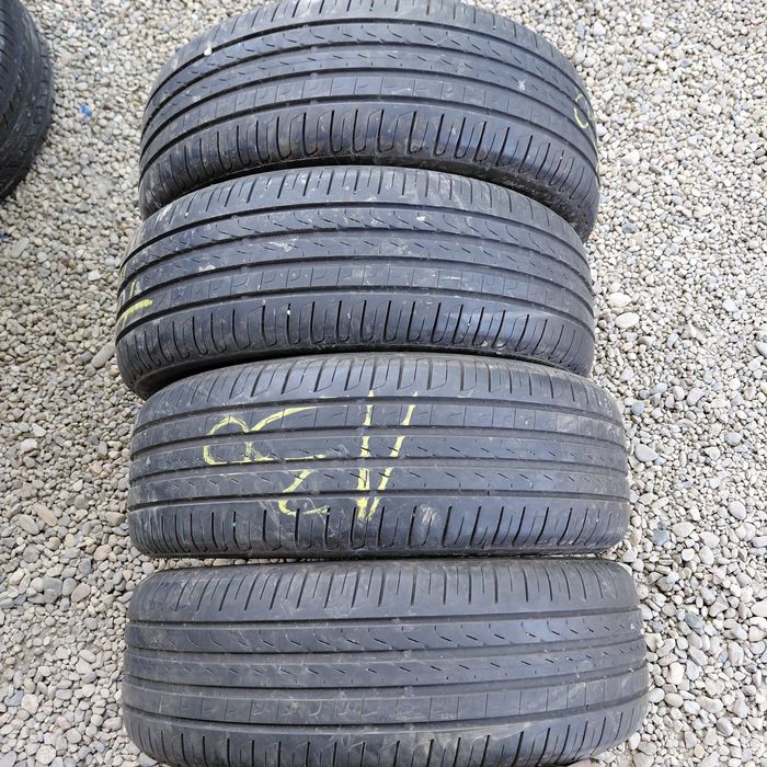 205/55 r17 de vara 4 buc foarte bune Pirelli