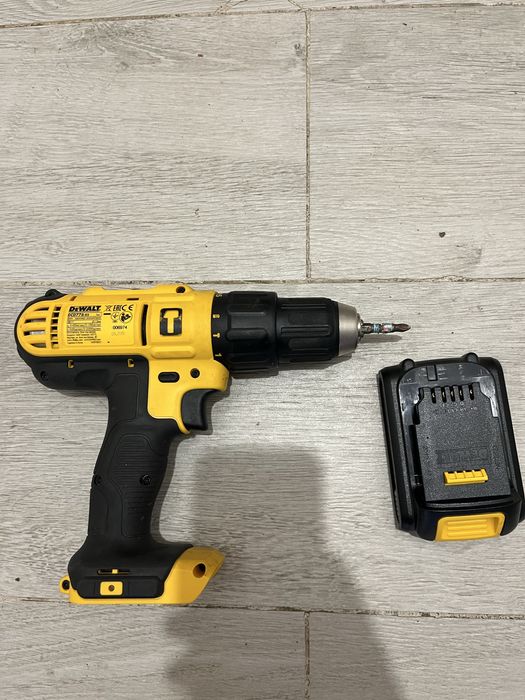 Дрель шуруповерт