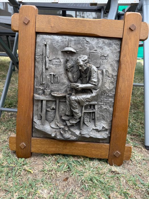 Релефна отляна картина - по 250лв /бройка