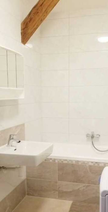 Дава се под наем Двустаен апартамент в Пловдив, Младежки Хълм - 63 кв.м за 341.7 € - Снимка #3