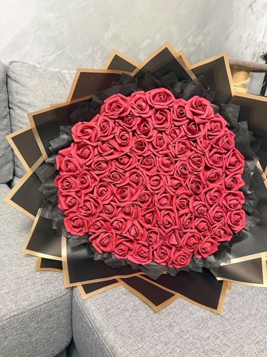 Промо! Букети 101 рози за подарък