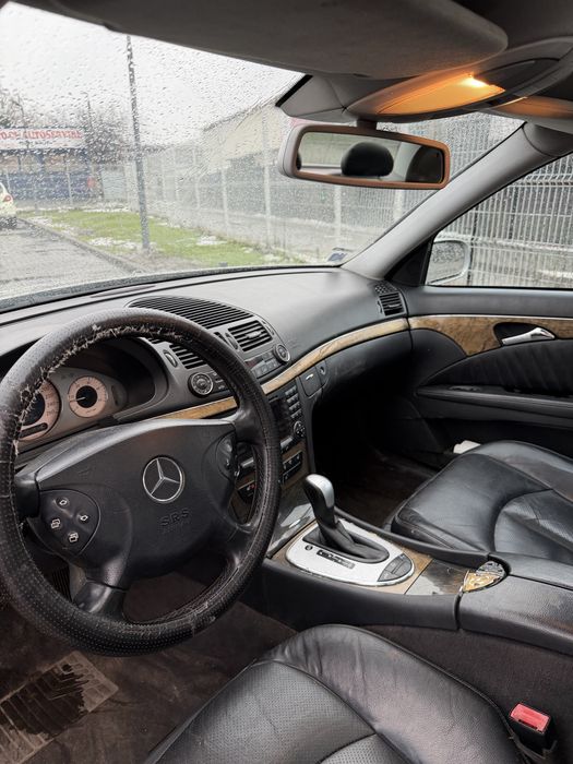 Mercedes E350D Trapa