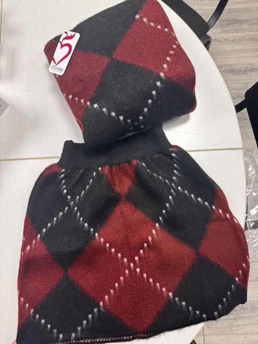 Нов плетен комплект