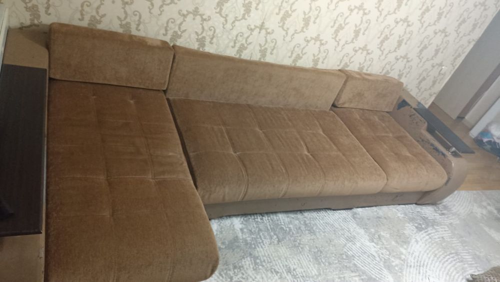 Угловой диван бесплатно