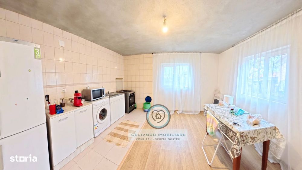 Strejnicu - casa P + M, 1000 mp teren, toate utilitatile