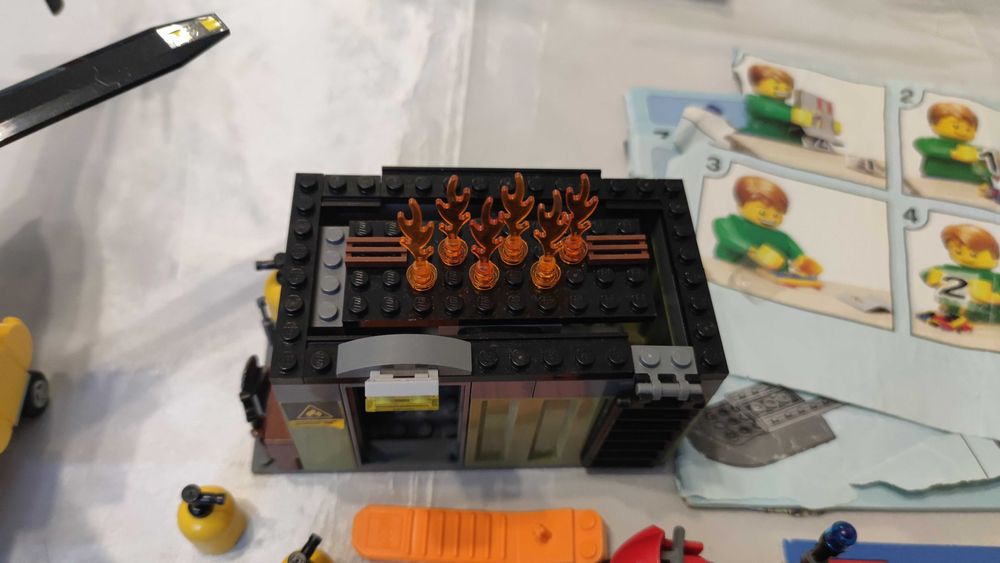 Продавам много Лего Град Сити Lego City част 4 Пожарникарски комплекти