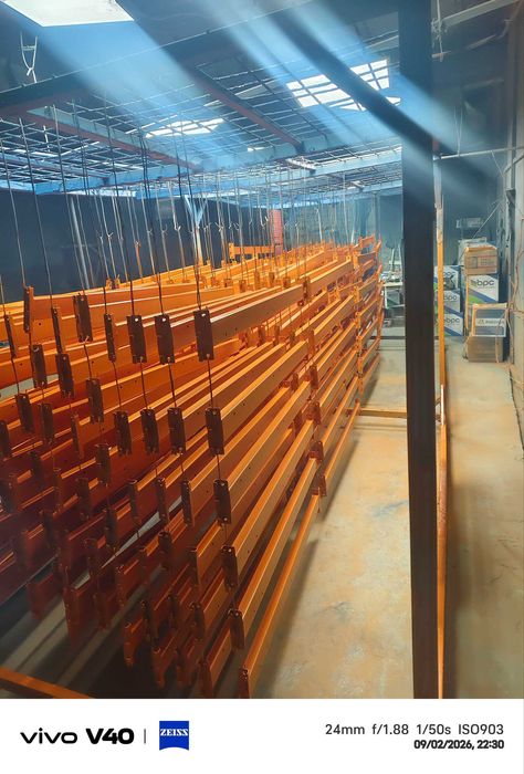 Порошковая окраска алюминия и металла — линия, печь, ровное покрытие