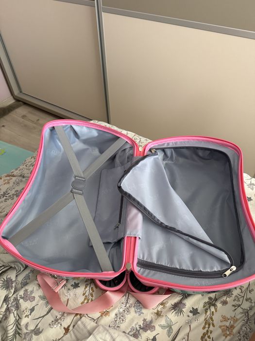 Valiza gen Trunki
