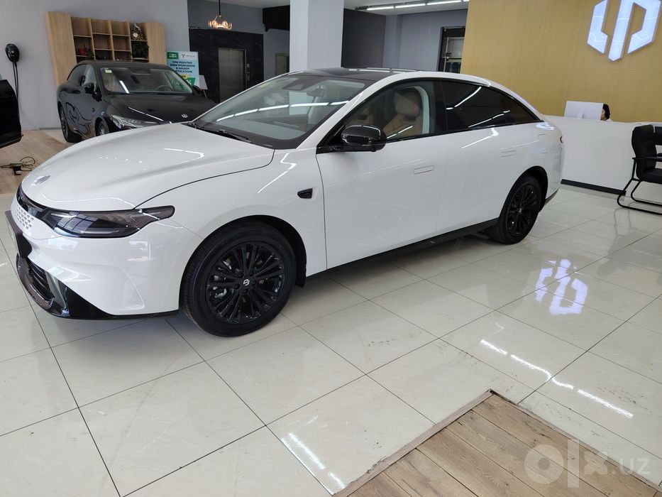 Leapmotor C01 216 km gibrid komfort 2025