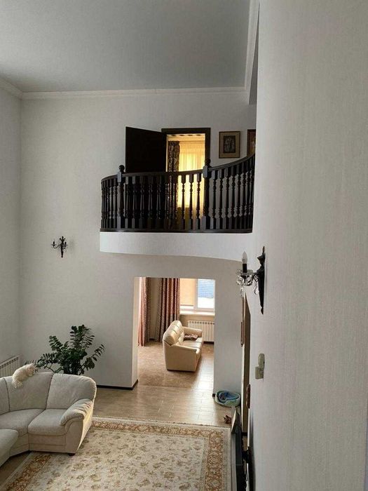 Продам коттедж на КСК