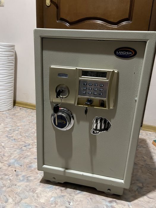 Сейф anghua 60 см