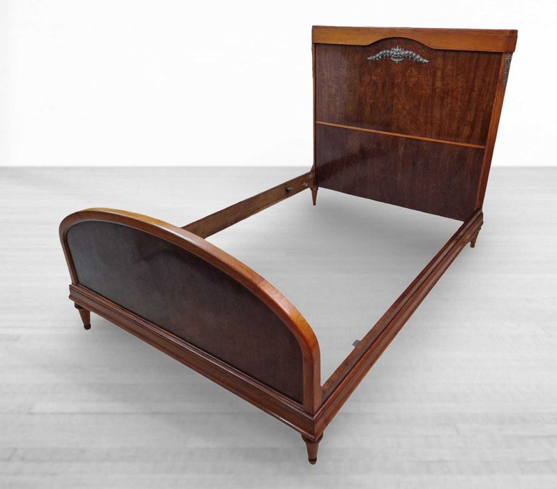 *ПРОМОЦИЯ* Уникален трикрилен гардероб с огледало в стил Art Deco