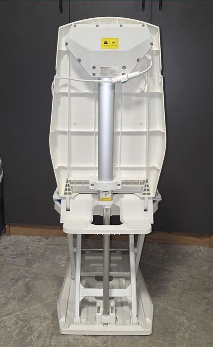 Кресло подъемник для ванны и комнаты