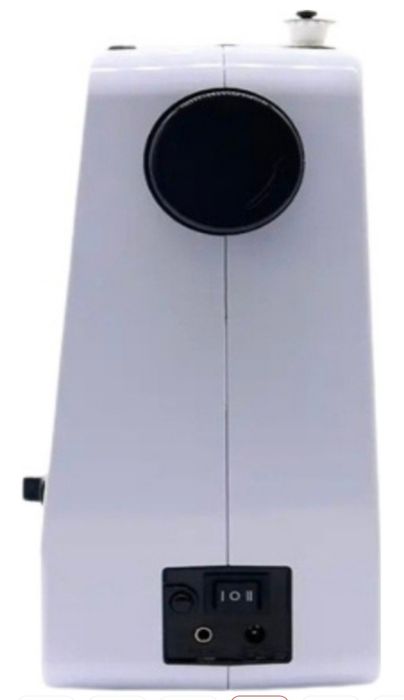 Продам швейную машинку