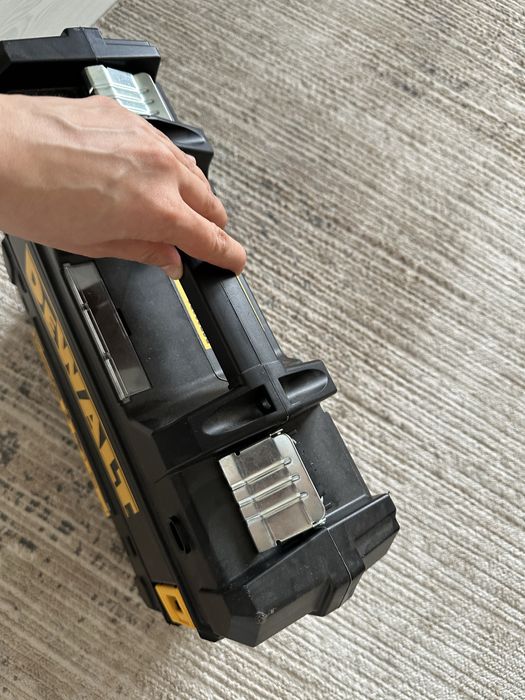 DeWalt чемодан органайзер