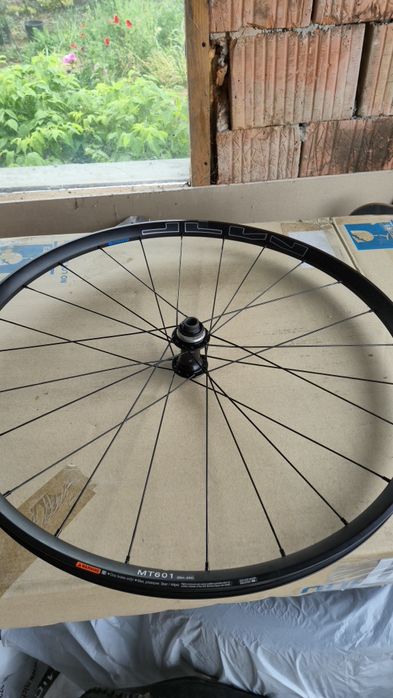 Roata Shimano MT601 nonboost