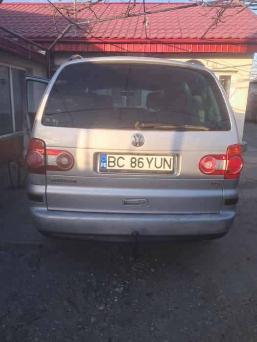 Vând sharan Volkswagen  7 locuri
