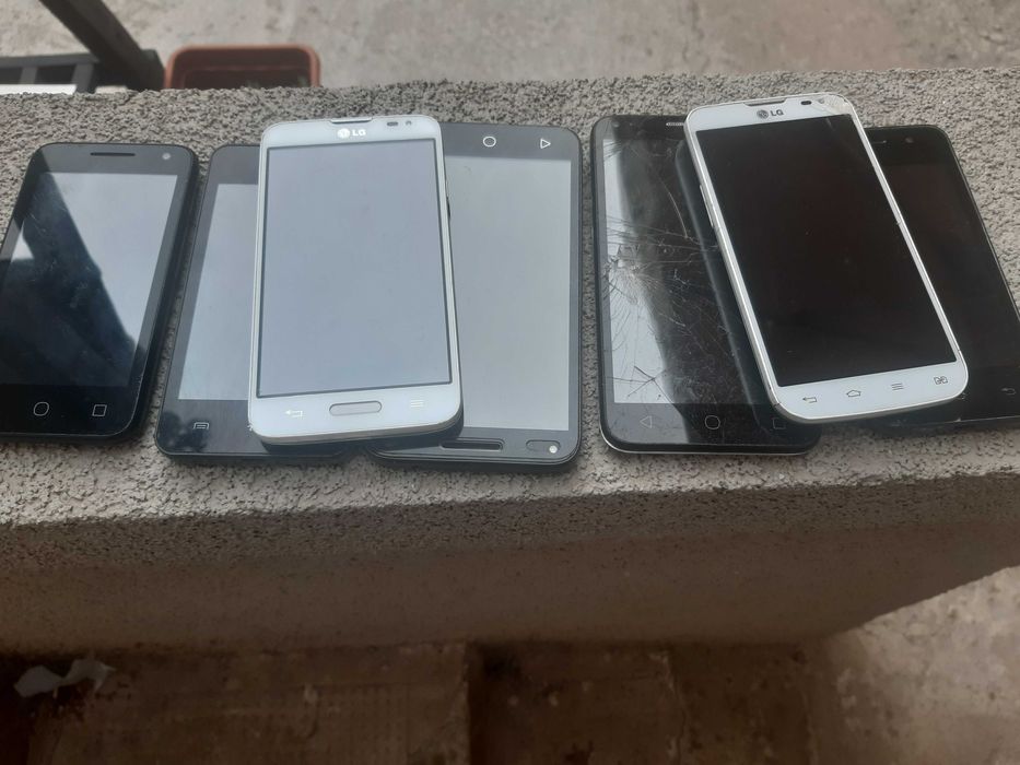 Lot telefoane defecte