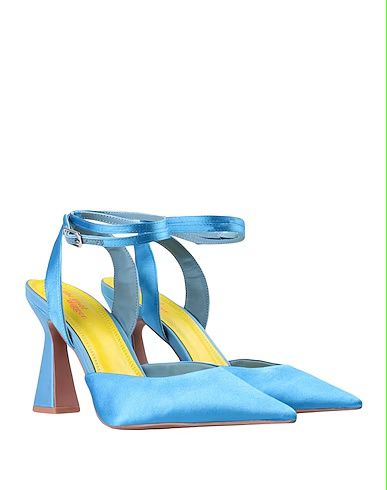 Pantofi albaștri din satin, 36