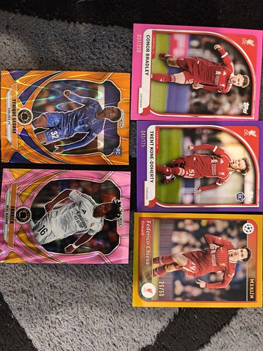 Cartonașe de fotbal colecție Topps+Panini