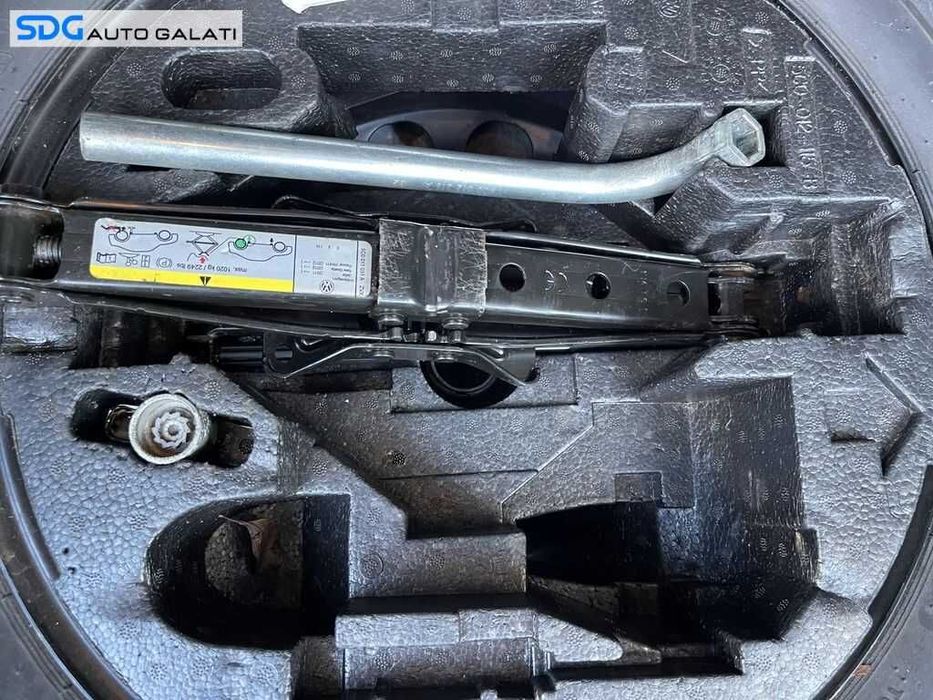 Spuma Suport Trusa Cric Coarba Cheie Roti VW Jetta 4 2011 - 2018