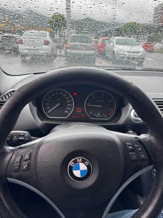 BMW Seria 1 2009 204CP Urgent