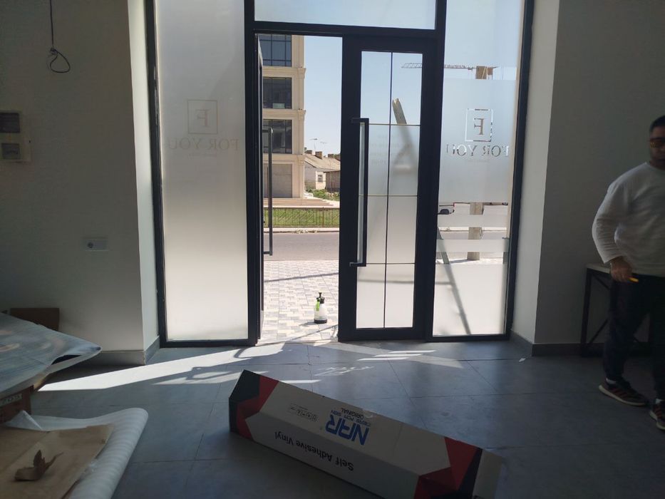 Тонировка окон для офисов,дома и ресторана