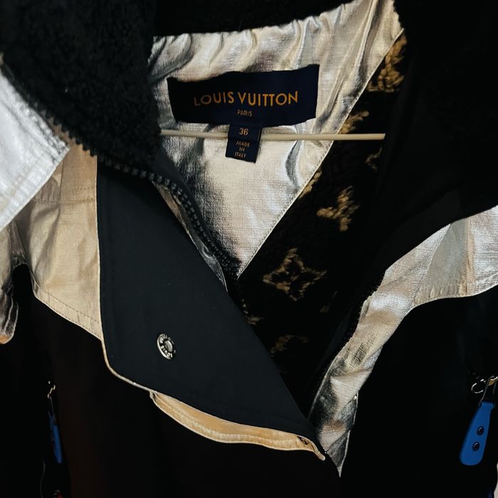 Louis vuitton  яке